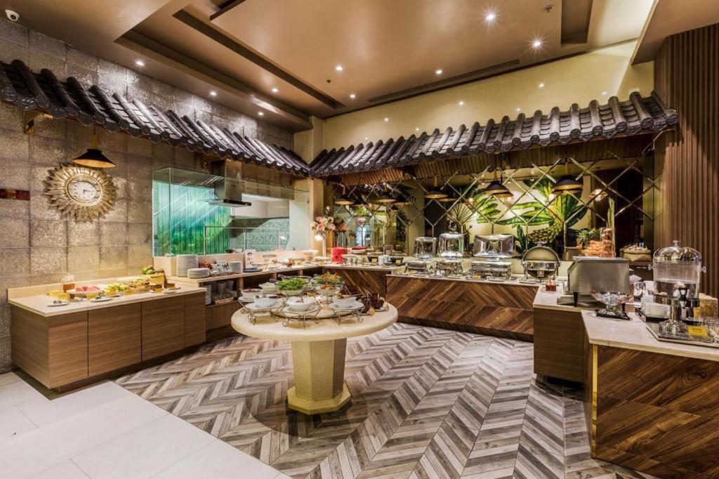 Sunflower Cbq Hotel مدينة هوشي منه المظهر الخارجي الصورة